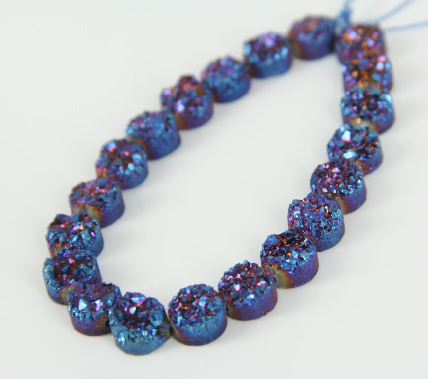 20pcs/str 10mm Natural Blue Purple Titanium Druzy Geode Flat Round Beads Pendants,Sparkly Drusy Raw Quartz Loose Beads Necklace