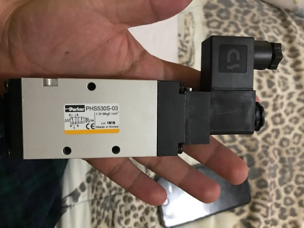 PHS530S-03-220V-D заменитель PHS530S-10-220V-D Новый Соленоидный клапан 1 0-9 бар 0 ~ 0.9MPa |
