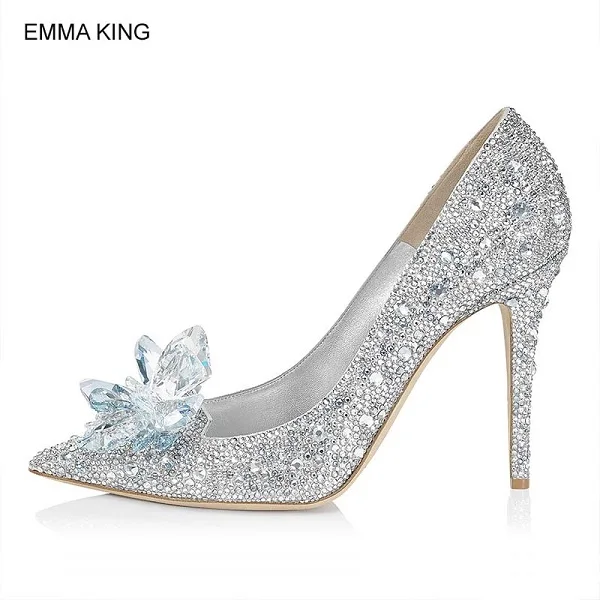 Emma king/стразы; туфли Золушки на высоком каблуке с острым носком; женские свадебные туфли-лодочки без застежки с украшением из блестящих кристаллов