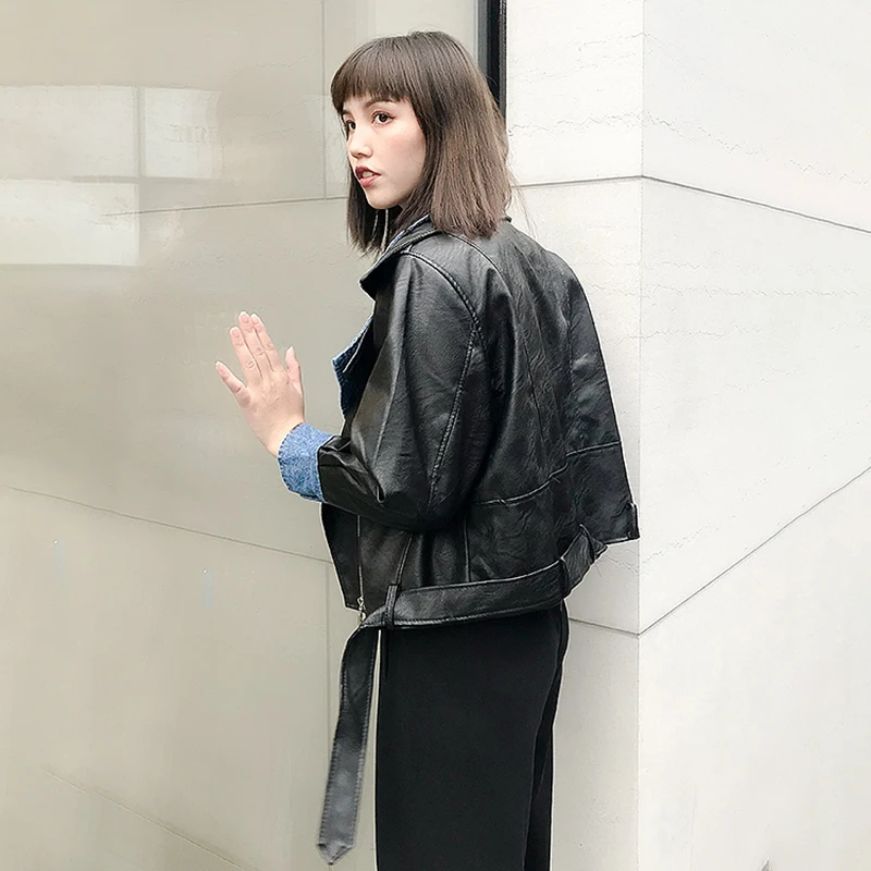 TWOTWINSTYLE из искусственной кожи Женская куртка большого размера с длинным рукавом, на шнуровке, в стиле пэчворк, джинсовые пальто для женщин, осень, модная Байкерская Одежда