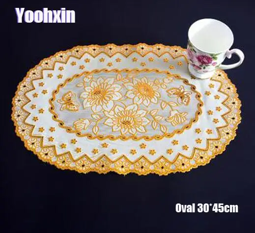 

HOT Oval lace PVC Gold plastic table place mat pad cloth cup wedding dining tea coffee coaster placemat mug doily drink kitchen