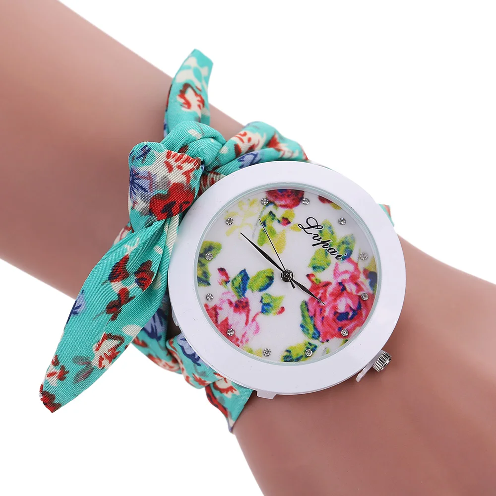 Women Watches Fashion Leisure Womens Quartz Watch Scarves Crystal Diamond Wrist Watch montres relojes mujer New Arrival Hot - Цвет: Mint Green