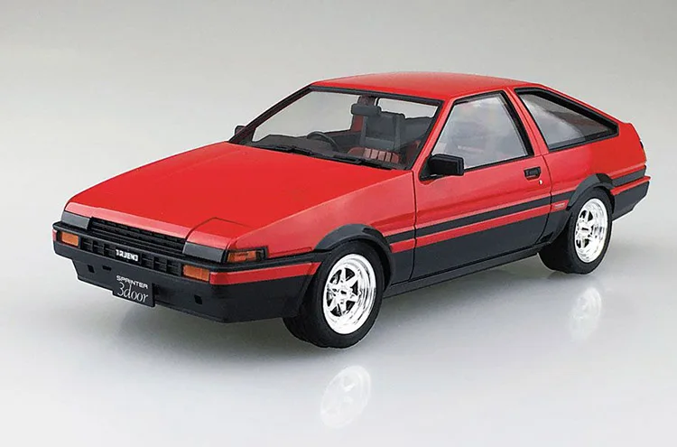 1/24 05315 Toyota AE 86 Trueno' 83 красный/черный|Наборы для сборки моделей| |
