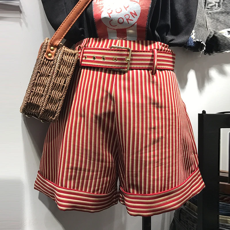 Waist Bandage Red Striped Casual Shorts Women 2018 Summer New Loose All-match Office Lady Vogue Straight Short Pants Short Mujer