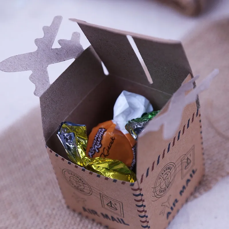 50pcs-lot-6cm-6cm-Vintage-Kraft-Paper-Candy-Box-Air-Mail-Wedding-Favor-Boxes-for-Travel-3