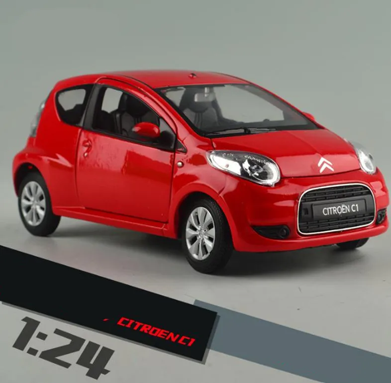 Высокая имитация Citroen C1, 1:24 передовая модель автомобиля из сплава, металлическая литая под давлением, драгоценная коллекция моделей игрушек, 2 открытые двери