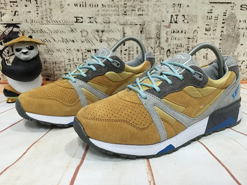 Prix pour Livraison Gratuite 24 Kilates Et x Diadora N9000 "Sombra" Planche À Roulettes Chaussures, Nouvelles Couleurs Diadora Chaussures de Sport Hommes Prix pour Livraison Gratuite 24 Kilates Et x Diadora N9000 "Sombra" Planche À Roulettes Chaussures, Nouvelles Couleurs Diadora Chaussures de Sport Hommes
