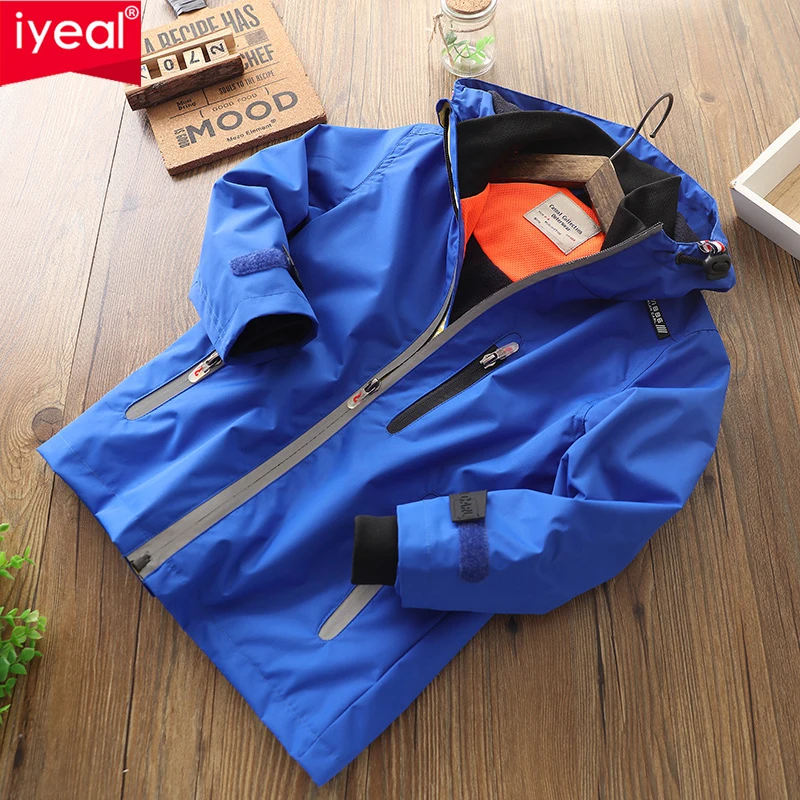 

IYEAL Children Outerwear 2019 Autumn Winter Fleece Jackets Zip Hooded Warm Sporty Kids Clothes Windproof Boys Jackets for 2-14Y