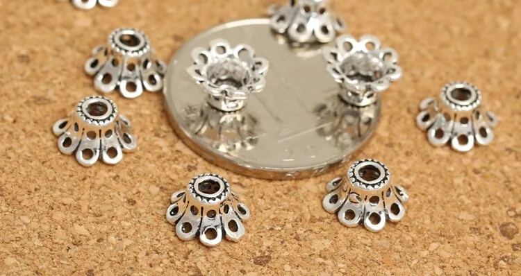 beads-cap024b