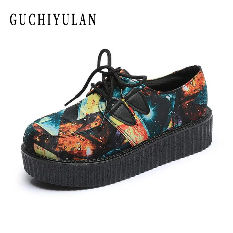 

Platform Shoes Women Spring Autumn New Designer Pink Black Fashion Creepers cut out Ladies Flats Shoes Creeper slip on sneakers