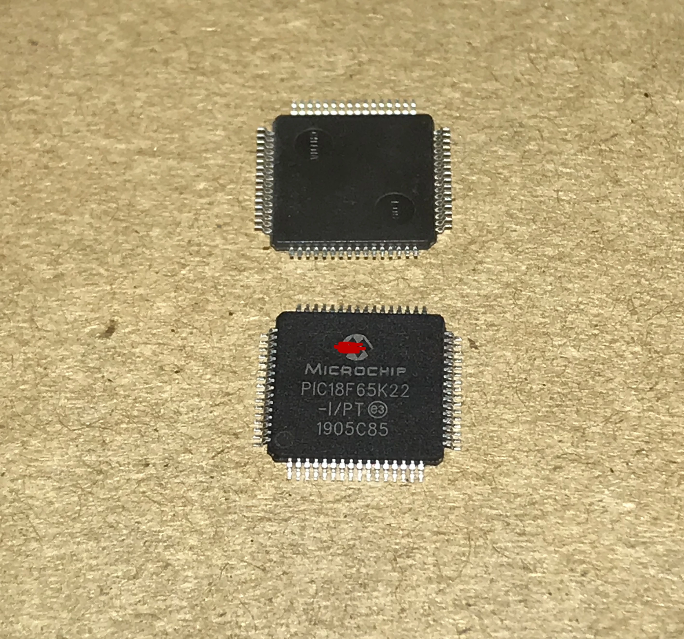 PIC18F65K22-I PIC18F65K22-I/PT новый импортный оригинальный | Электроника