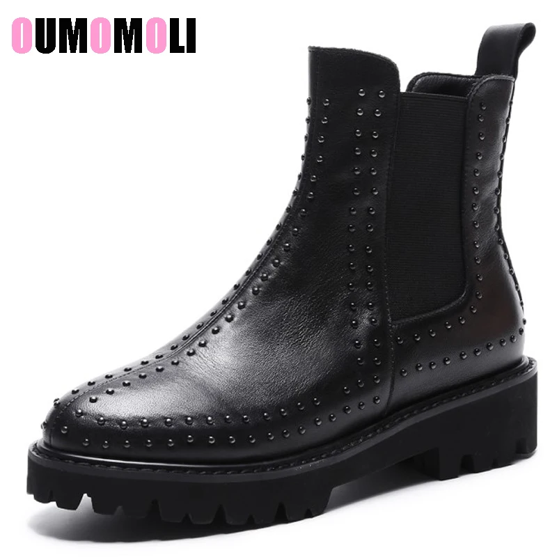 

2019 the new Genuine Leather rivet Martin boots Women Chunky Heel Shoes Europe fashion Elastic Chelsea boots Studded Boots
