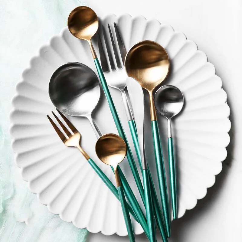 4PCS/Set Cutlery Stainless Steel Green Gold Silver Two Colors Dinnerware Set Dinner Fork Knife Scoops 4PCS Cutlery Set