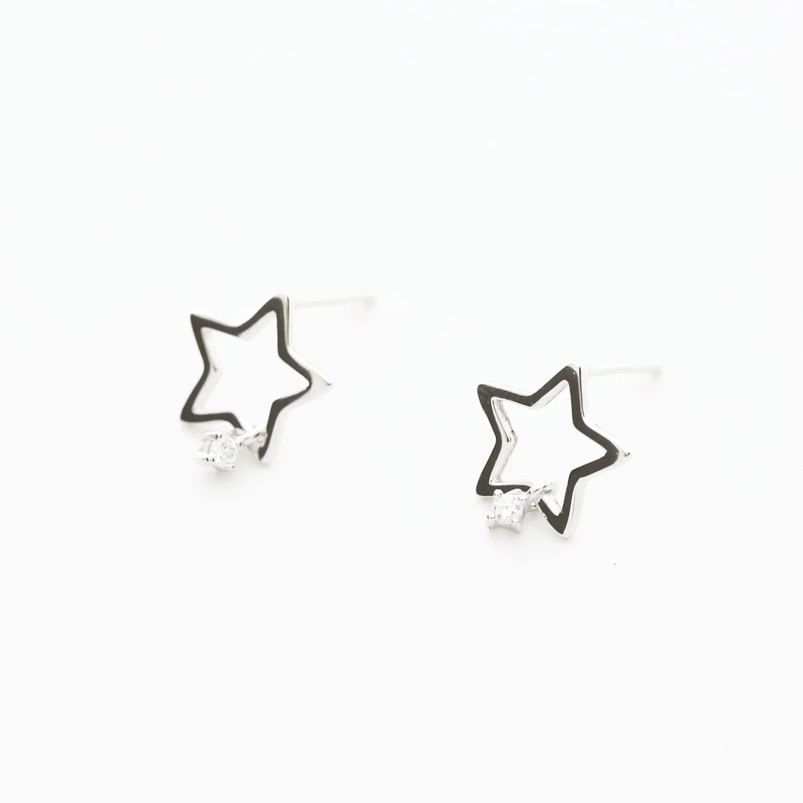 CZ Star 100% стерлингового серебра 925 ювелирные гипоаллергенный серьги для женщин