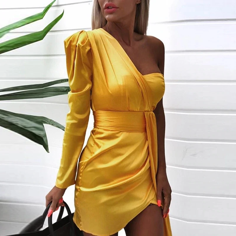 

Formal Casual One Shoulder Irregular Dress Women Summer Ruched Design Long Sleeve Streetwear Solid Color Mini Bodycon Dress