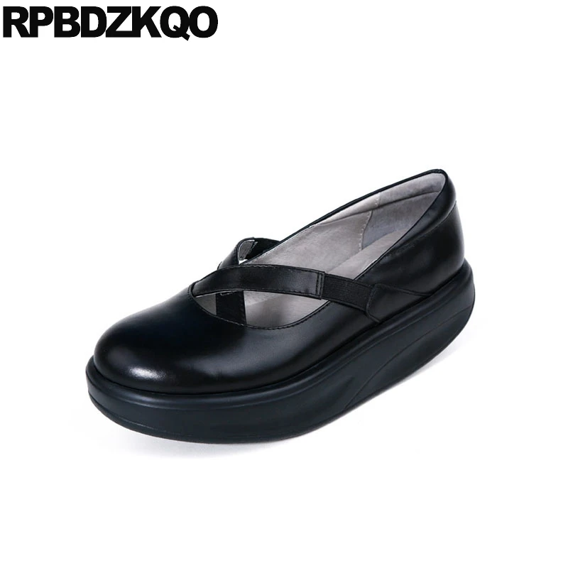 womens wide fit shoes