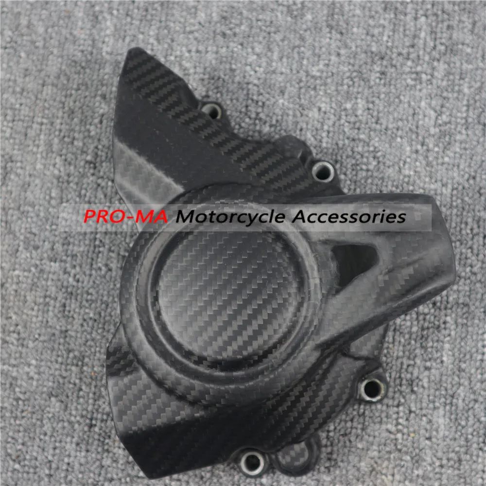 

Motorcycle Sproket Cover in Carbon Fiber For Kawasaki Z900 2017+ Twill matte weave