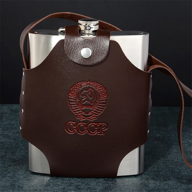 18oz 48oz 64oz bpa free oversize whisky Imprint flagon cccp Portable creative Stainless steel alcohol hip flask SET with bag