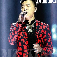 Мужской брендовый блейзер для певца, мужская куртка диджея, для ночного клуба, для гостей, голос Китая, клен, Черное длинное пальто, шафран, костюмы, мужская одежда