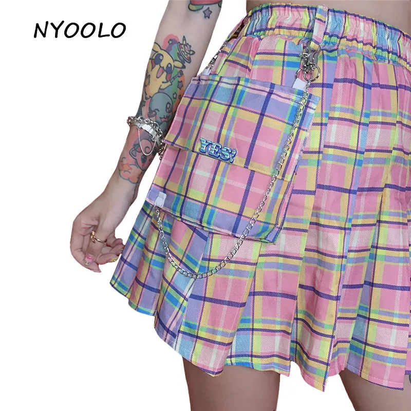NYOOLO, элегантный дизайн, милая клетчатая юбка с высокой талией для девочек, летняя уличная мини-юбка трапециевидной формы с большим карманом и эластичной резинкой на талии для женщин с цепочкой