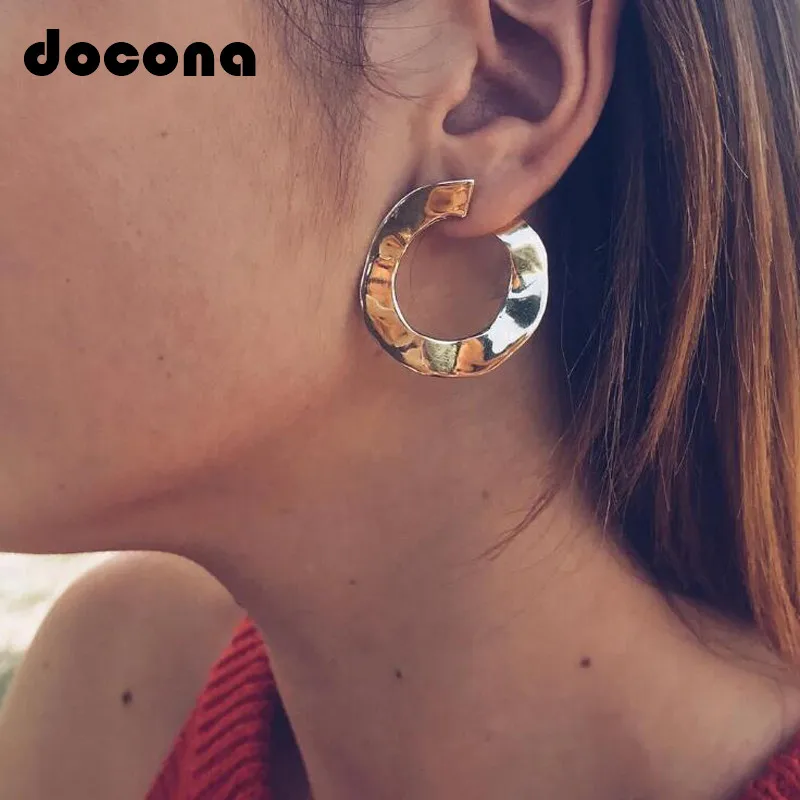 

Docona Punk Twisted Circle Stud Earrings for Women Irregular Curved Geometric Studs Earring Statement Jewelry Brincos 5682