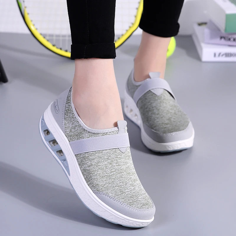 

2018 Style Running Shoes for Women Outdoor Female Flat Platform Sneakers Athletic Trainer Slip on Women Sport Shoes
