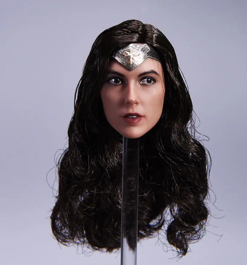 

1/6 Scale Strabismus Ver. Gal Gadot Wonder Woman Head Sculpt Girl Head Carving