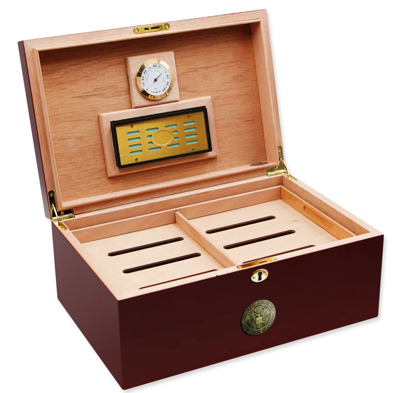 Cedar wood cigar humidification humidifier solid wood double storage fresh-keeping cigarette tool box Cedar wood cigar humidification humidifier solid wood double storage fresh-keeping cigarette tool box