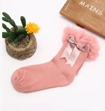 Носки для маленьких девочек кружевные носки принцессы с бантом для малышей хлопковые чулки для новорожденных девочек, детские мягкие гольфы с оборками - Цвет: Dark pink big lace