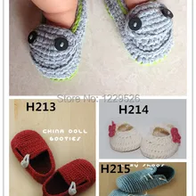 Новые стильные вязанные крючком пинетки для маленькой девочки ручной работы с цветочным узором; детские туфли с мягкой подошвой детская вязанная крючком обувь