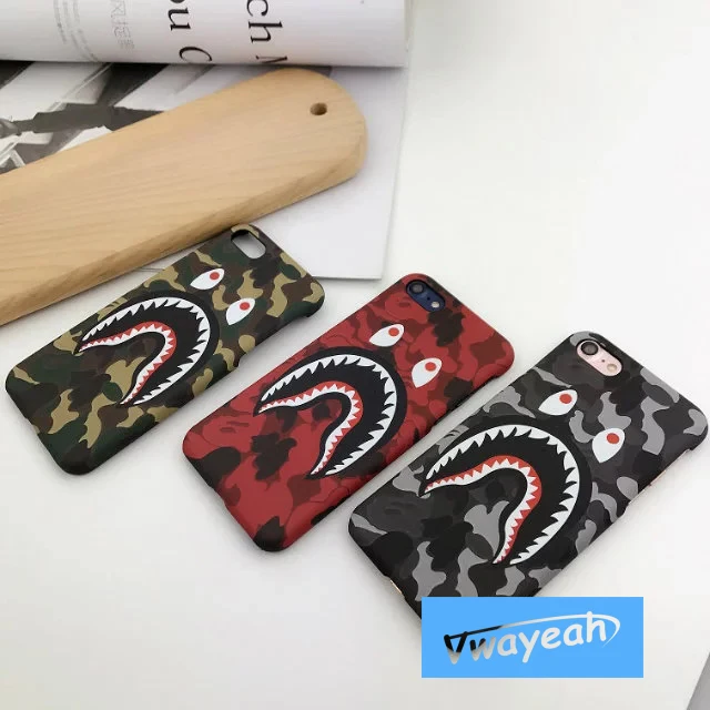 Bape Shark Case  (1)