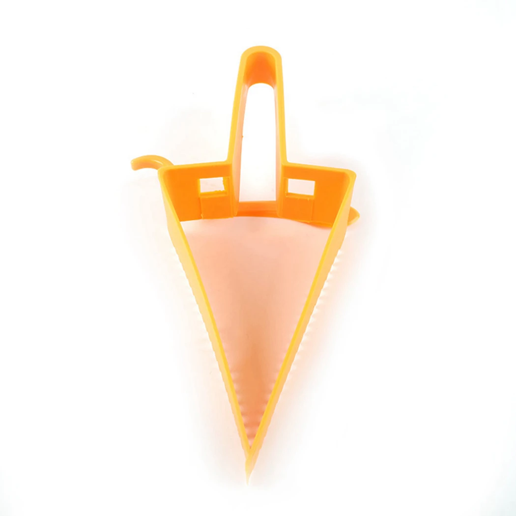 2PCS Triangular Cake Cutter Plastic Cake Knife Separator Cutter Mold Shovel Baking Tools Kitchen Supplies