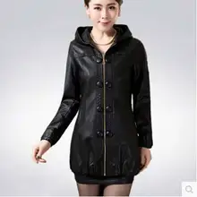Большие размеры 5XL кожаные пальто Для женщин коллекция г.; Новинка осени среднего возраста верхняя одежда Для женщин кожа Костюмы длинные кожаная куртка с капюшоном ae545
