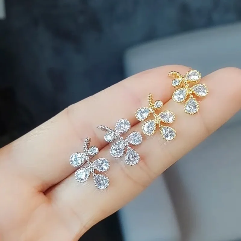 

Cubic Zirconia Leaf Small Mini Stud Earrings for Women Elegant Party Earring Silver Gold Color Fashion Jewelry Unique DBE054