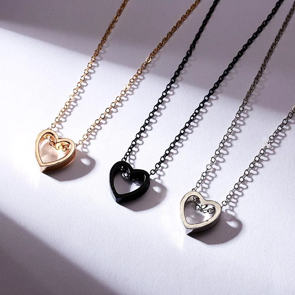 

Alloy Simple Double Cat Necklaces Pendants for Women Hollow Love Heart Chain Jewelry Fashion Round Charm Necklace Gold Collier