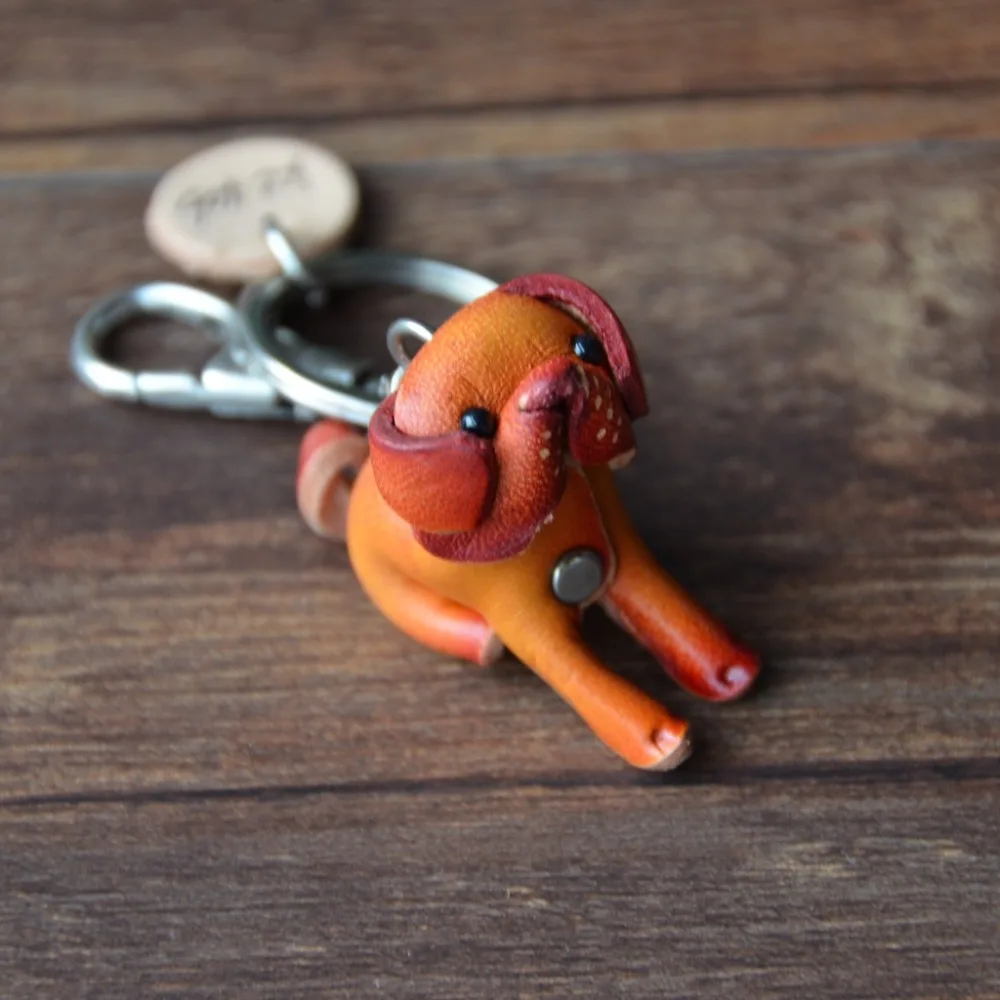 

Hand - Made Lovely puppy Real Leather Hand-Painted Key Chain Hanger. Creative Hand Cartoon Animal Key Pendant