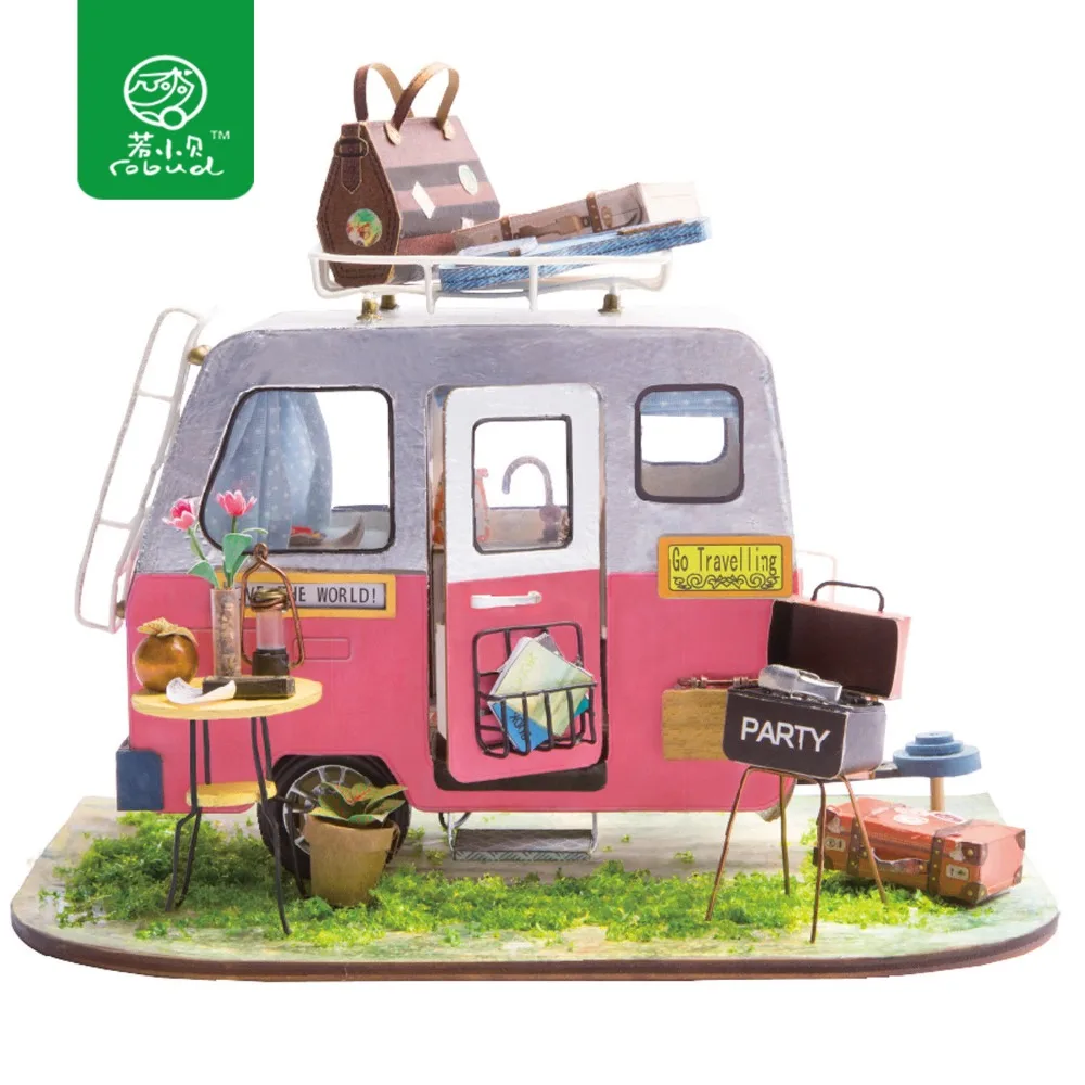 Кукольный дом Robud DIY с мебели, деревянный миниатюрный дом, кукольные аксессуары, счастливый автомобиль Camper, игрушки для детей, подарок для девочки DGM04