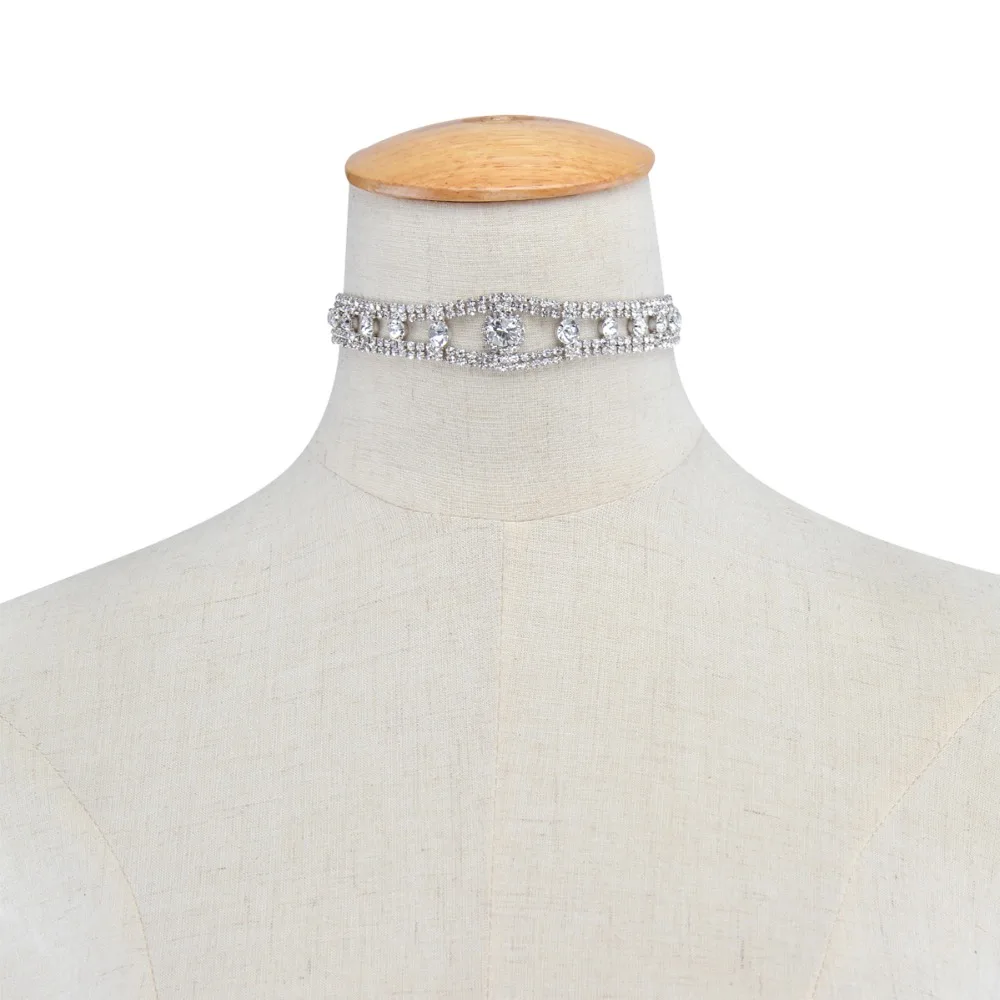 

Clear Crystal Choker Rhinestone Claw Chain PU Leather Necklace Silver Color Alloy Chain Retro Fashion Princess Jewelry
