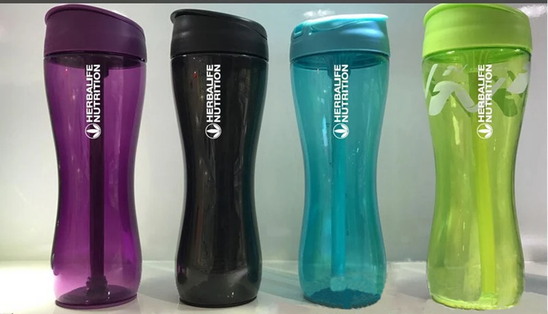 My protein free shaker Ditch your old smelly plastic shakers and say hello to the insulated Ice Shaker™ protein shaker. This tumbler is odor-free and holds ice for over 30 hours. Take your workout or beach party to the next level! Seen on Shark Tank!