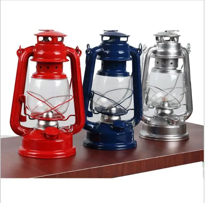 ZL Retro Metal Kerosene Lamp Outdoor Camping Lantern Glass Portable