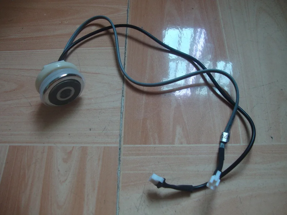 

1pcs 12v RGB light controller with 1pc adapter 12V DC for rgb led lighting for bathroom led lights with connetors