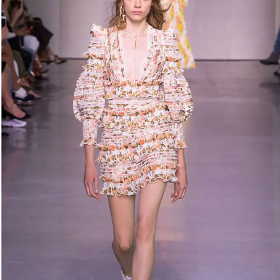 

2018 Summer Fashion Long Sleeve V-neck High Quality Flower Embroidery Women Dress Boho Style New Hollow Out Sexy Lady Mini-dress