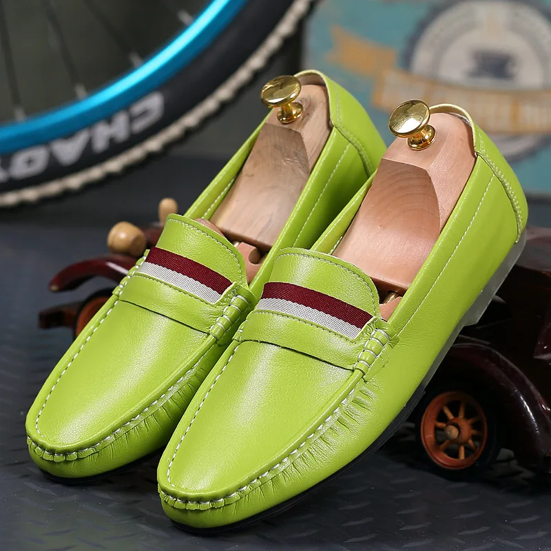 

Genuine Cow leather Mens Loafers 2017 Fashion Soft Bottom Moccasins Leather Men Flats Blue Slip On Men's Boat Shoe Oxford Shoes