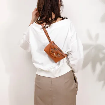 

OCARDIAN Funny Bag Fashion Women Outdoor Sport Rivets Chest Bag Hasp Solid High Quality Color Leather Waist Bag Mujer a30