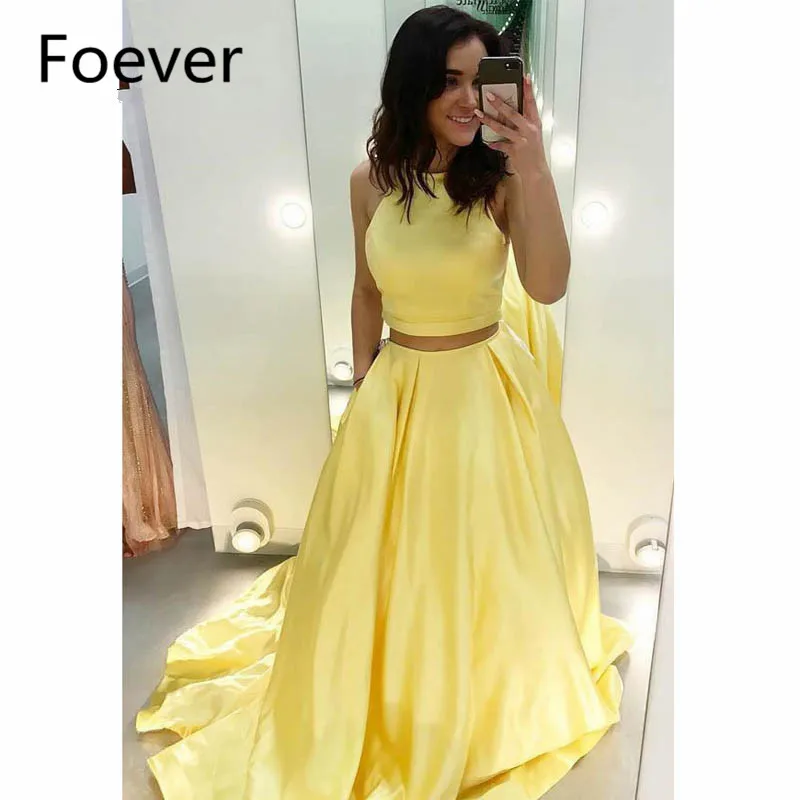 

2019 Yellow Evening Dresses Long Halter Satin 2 Pieces Gown Sleeveless A-Line Formal Evening Party Dress for Women