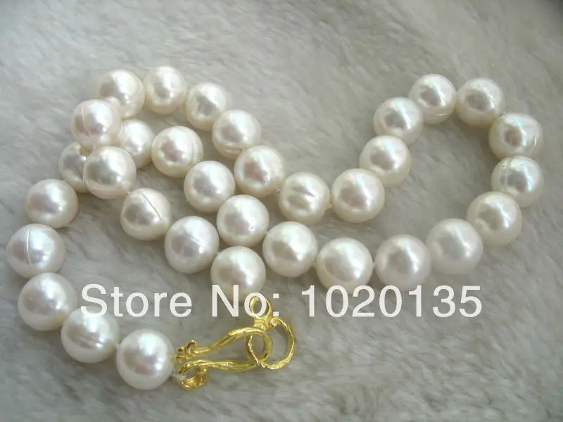 

wow! freshwater pearl white round 11-12mm necklace 17.5" FPPJ