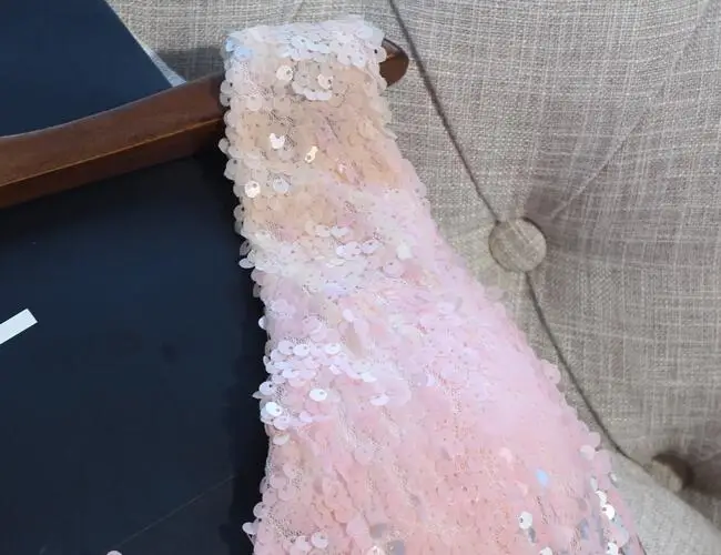 Short Prom Dresses Walk Beside You Ball Gown Pink Gray Sequined V-neck Elegant Evening Formal Party Gown vestido formatura curto