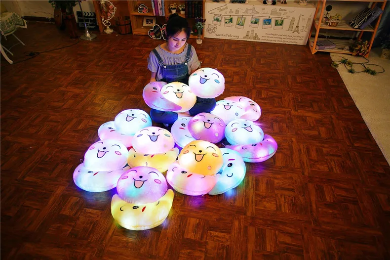Cheio de Animais Boneca de Pelúcia Criativo Glowing Sorriso Travesseiro Almofada Brilhante Iluminação Kawaii Apaziguar Bebê Brinquedos Luminosos c 33cm 8 Animais Almofada Boneca de Pelúcia Brilhante Iluminação