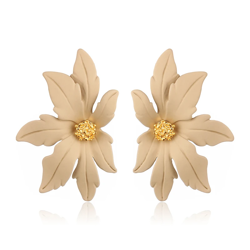 

Bohemia Resin Flower Stud Earrings for Women Copper Metal Yellow Red Earring Party Wedding Fashion Jewelry Beach Summer Earrings