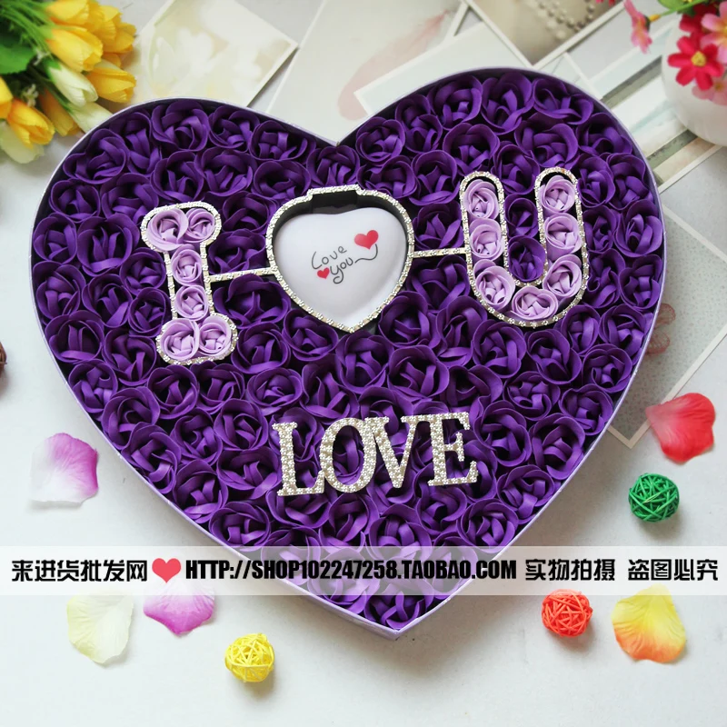 gifts for a teacher girlfriend